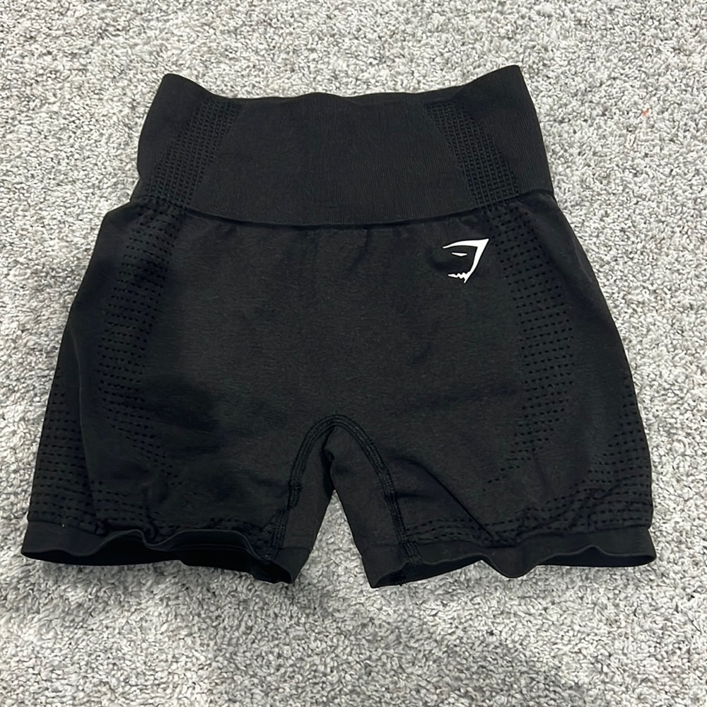 gym shark biker shorts